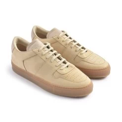 Common Projects Decades Sneakers -Fashion Comprehensive common projects decades tan 22