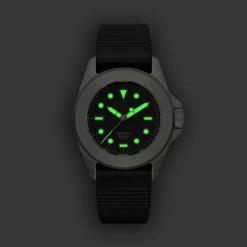 Unimatic Serie 8 U4S-8B -Fashion Comprehensive unimatic u4s 8b black 32